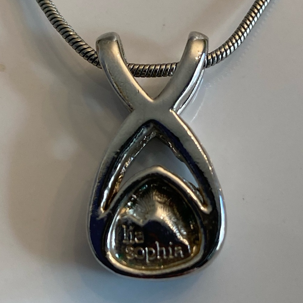 Lia Sophia Pendent Necklace - Picture 4 of 5